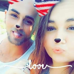 Meet your Posher, Travis